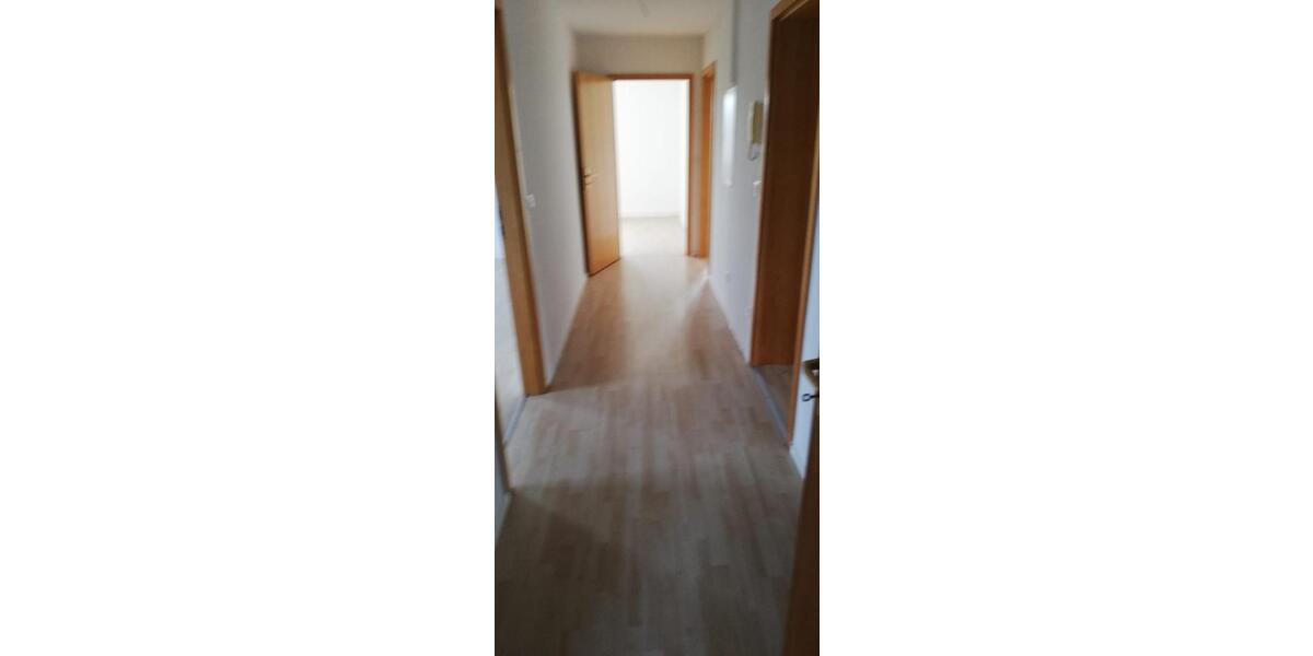 Dachgeschoßwohnung Regis-Breitingen Breitingen - 3 Zimmer, 65 m&sup2;, 338&euro; | Angebot:25306524