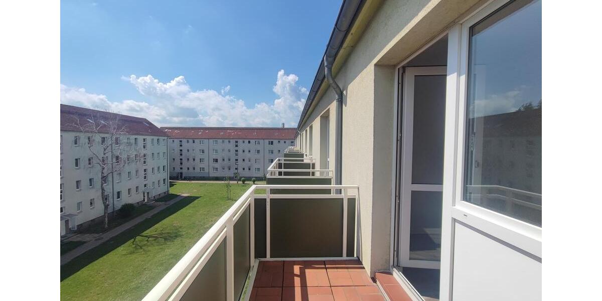 Etagenwohnung Merseburg - 3 Zimmer, 59 m&sup2;, 352&euro; | Angebot:26662545