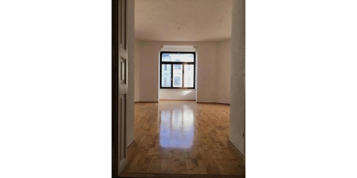 Etagenwohnung Leipzig Mitte - 2 Zimmer, 81 m&sup2;, 795&euro; | Angebot:25349243