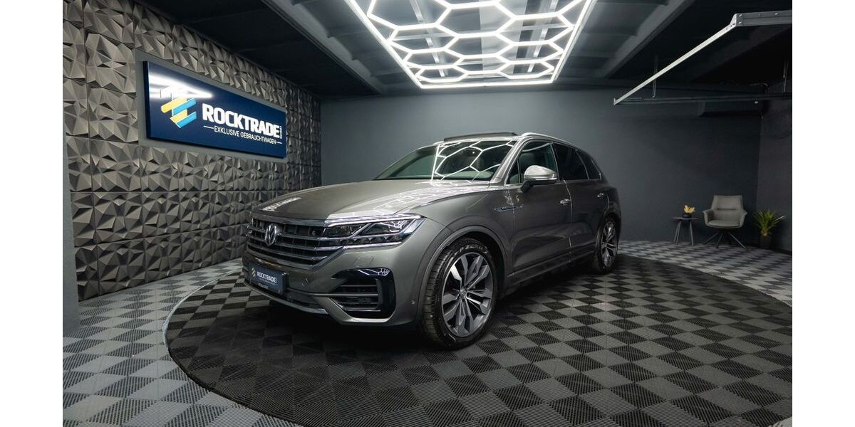 VW Touareg 151.685 km 34.990 &euro; Leipzig 04178