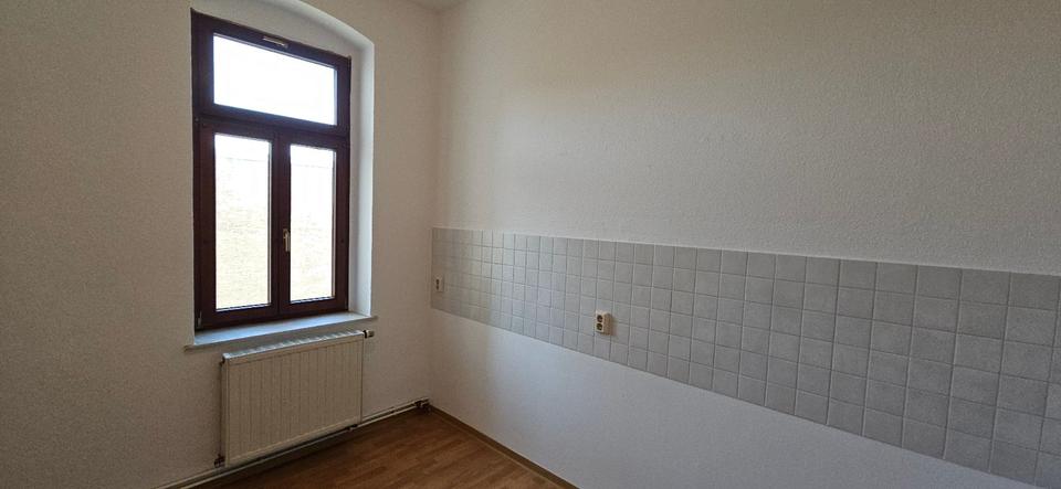 Etagenwohnung Naunhof - 2 Zimmer, 53 m&sup2;, 410&euro; | Angebot:24327013