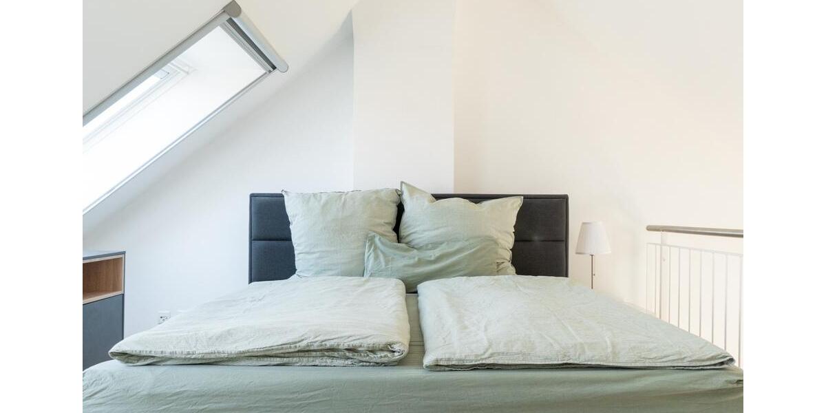 Dachgeschoßwohnung Leipzig - 2 Zimmer, 65 m&sup2;, 1.430&euro; | Angebot:26322055