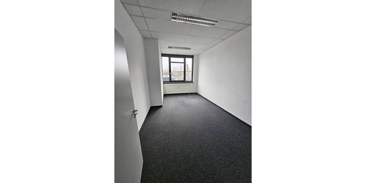 Gewerbeobjekt Leipzig Seehausen - 1 Zimmer, 618 m&sup2;, 5.427&euro; | Angebot:26292099