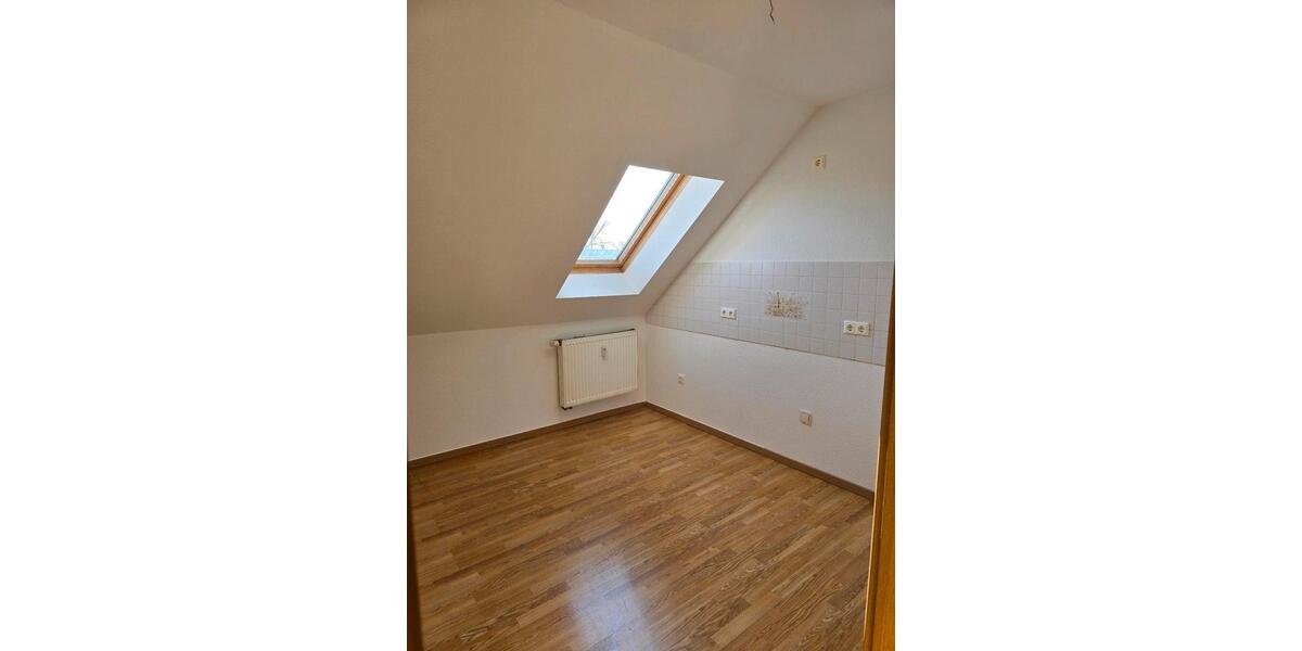 Dachgeschoßwohnung Eilenburg - 2 Zimmer, 52 m&sup2;, 364&euro; | Angebot:25074513