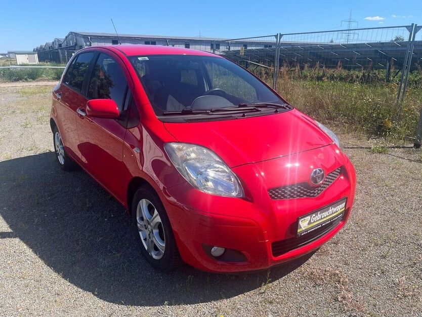 Yaris