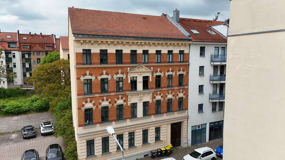 Charmante 2-Zimmerwohnung im Denkmalobjekt – langfristig vermietet in Stötteritz 2 zimmer