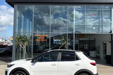 Kia Stonic 26.100 km 19.950 &euro; Leipzig 04316