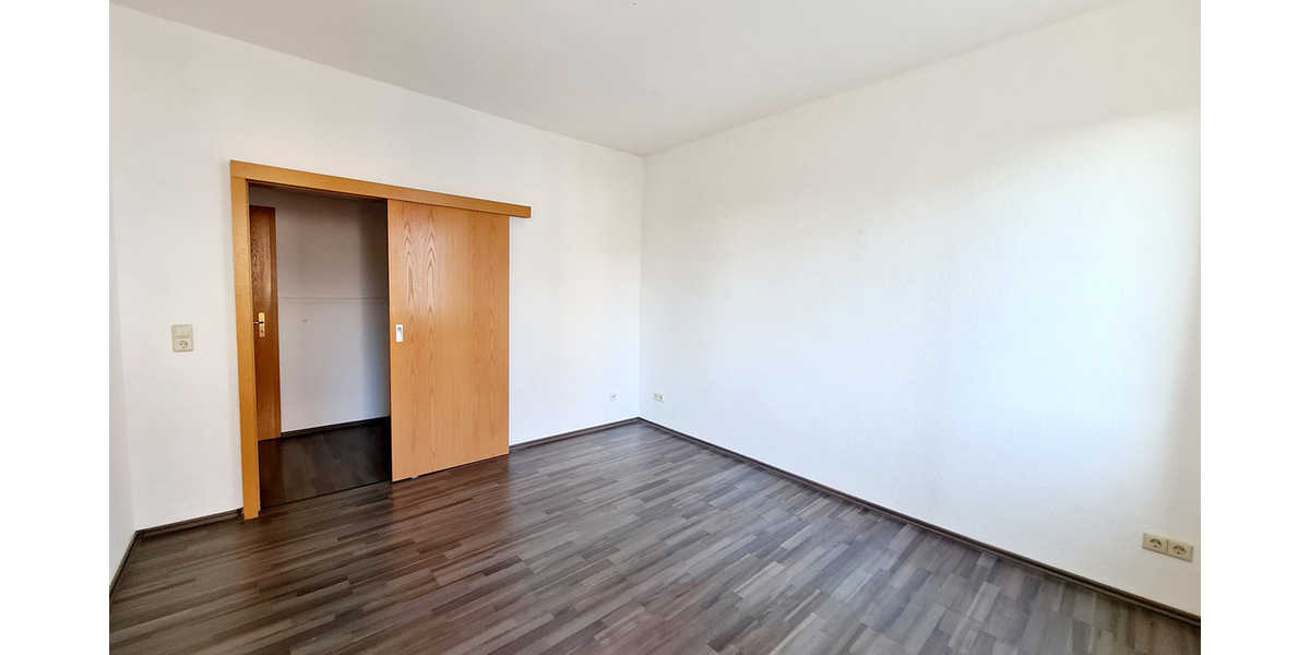 KNAUTKLEEBERG +2 RAUM WOHNUNG + WESTBALKON + AB JULI 2026 - Etagenwohnung Leipzig Knautkleeberg-Knauthain | Angebot:26381340