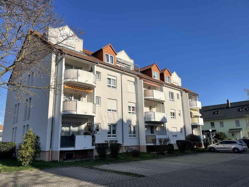 Wohnung zum Kaufen in Markranstädt 85.000 € 44.02 m²