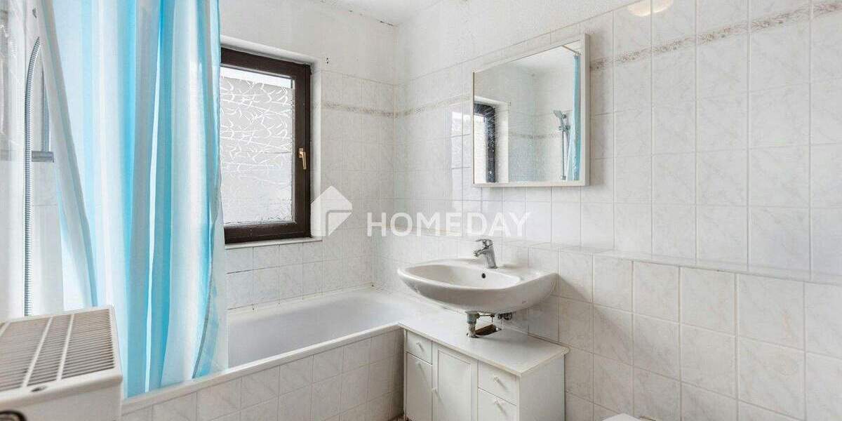 Attraktive 3-Zimmer-Wohnung inklusive Balkon, festem Stellplatz und zusätzlichem Kellerraum 3 zimmer