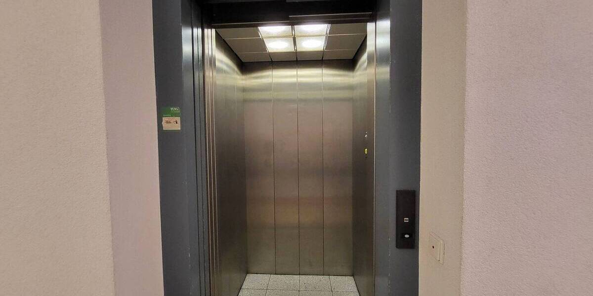 Etagenwohnung Leipzig Kleinzschocher - 4 Zimmer, 104 m&sup2;, 339.000&euro; | Angebot:25957330