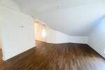 Etagenwohnung Leipzig Neustadt-Neuschönefeld - 4 Zimmer, 173 m&sup2;, 1.750&euro; | Angebot:26695803