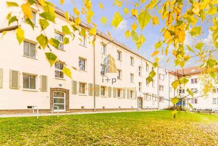 Herzlich Willkommen in Deiner neuen Wohnung nahe dem Graßdorfer Wäldchen! Seniorengerecht - Tageslichtbad mit Dusche 2 zimmer