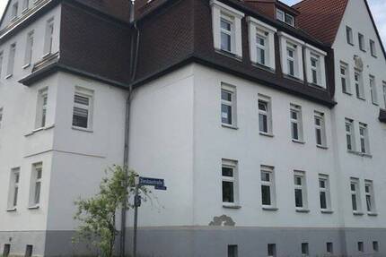 Knautkleeberg* neu renovierte 3 Raum-Whg.* 2.OG* Balkon* Tageslichtbad mit Wanne 3 zimmer