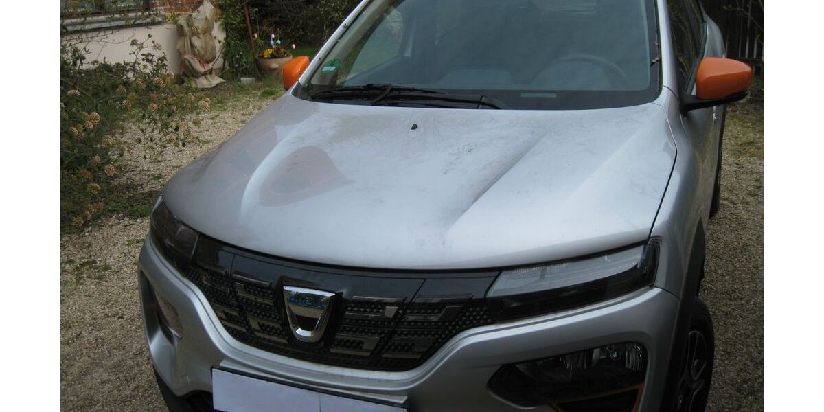 Dacia Spring 3.000 km 12.999 &euro; Leipzig 04229