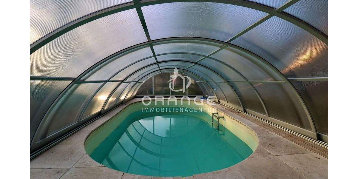 Mehrfamilienhaus, Wohnhaus Leipzig- Burghausen / Rückmarsdorf Burghausen-Rückmarsdorf - 9 Zimmer, 240 m&sup2;, 675.000&euro; | Angebot:25815670