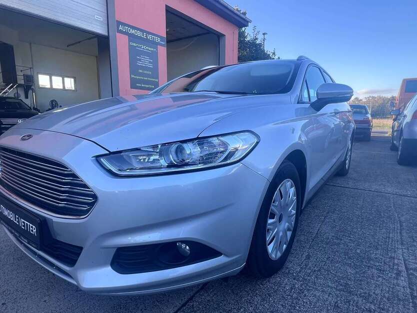 Ford Mondeo 144.914 km 8.900 € Polenz 04821