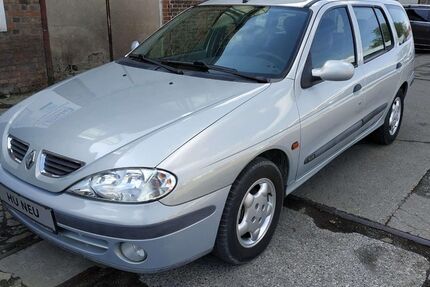 Renault Megane 118.294 km 2.500 &euro; Leipzig 04129