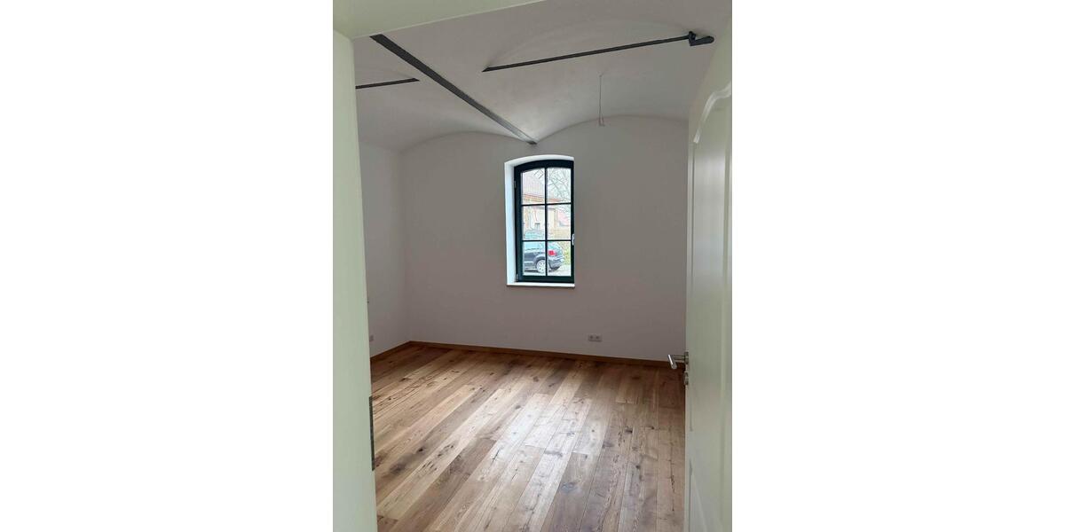 Doppelhaushälfte Leipzig Ost - 5 Zimmer, 135 m&sup2;, 1.755&euro; | Angebot:25225710