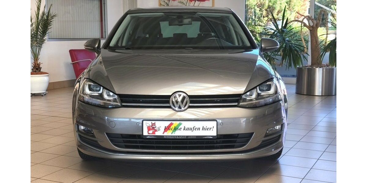 VW Golf Lounge 1.4 /Bi-Xenon/Navi/Tempo/Ahk 78.284 km 13.990 &euro; Leipzig 04347