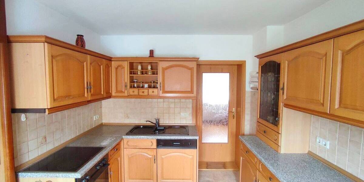 Einfamilienhaus Schkeuditz Radefeld - 6 Zimmer, 144 m&sup2;, 300.000&euro; | Angebot:25701666