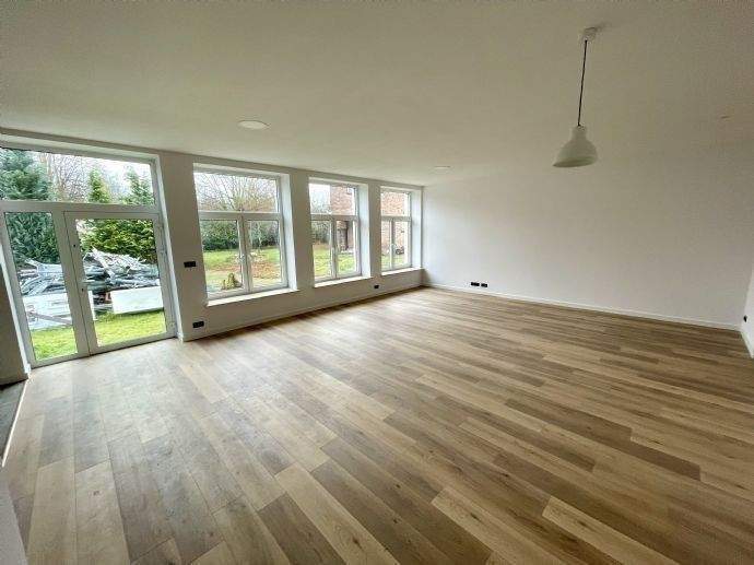 Mehrfamilienhaus, Wohnhaus Hohenmölsen Wählitz - 550.000&euro; | Angebot:25680423