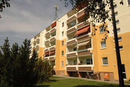 Wohnung Böhlen - 3 Zimmer, 62 m&sup2;, 446&euro; | Angebot:26423950