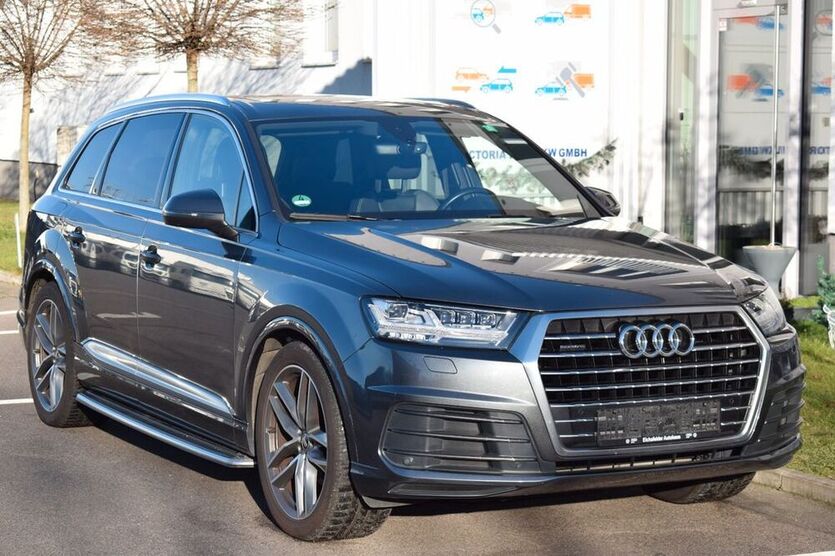 Q7