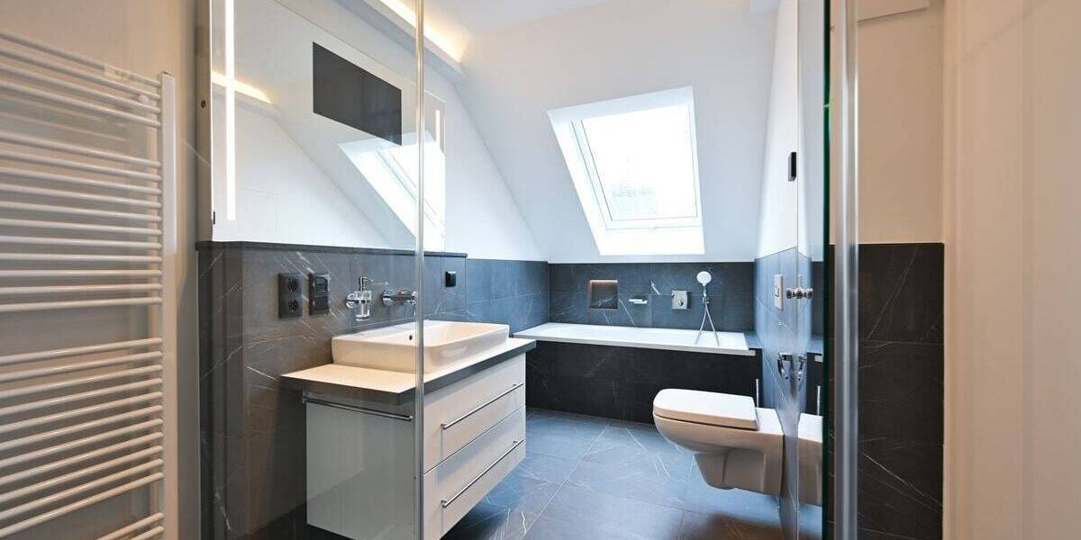 Etagenwohnung Leipzig Altlindenau - 3 Zimmer, 90 m&sup2;, 1.270&euro; | Angebot:26797192