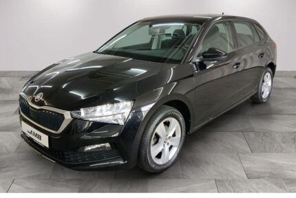 Skoda Scala 30.120 km 18.680 &euro; Borna 04552