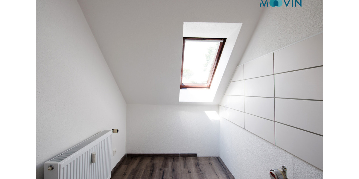 Dachgeschoßwohnung Böhlen - 3 Zimmer, 50 m&sup2;, 450&euro; | Angebot:26490344