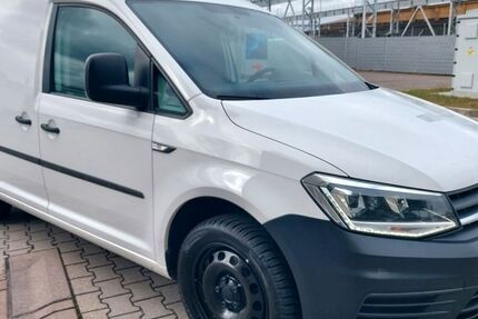 VW Caddy 235.325 km 9.499 &euro; Leipzig 04328