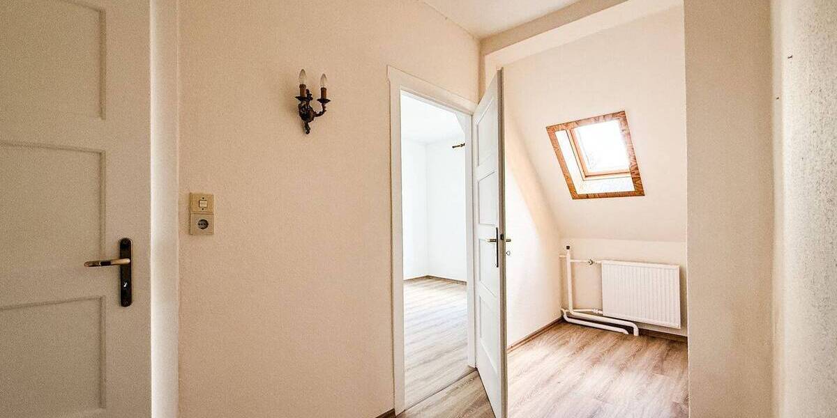 Reihenmittelhaus Leipzig Schleußig - 6 Zimmer, 143 m&sup2;, 890.000&euro; | Angebot:26658643
