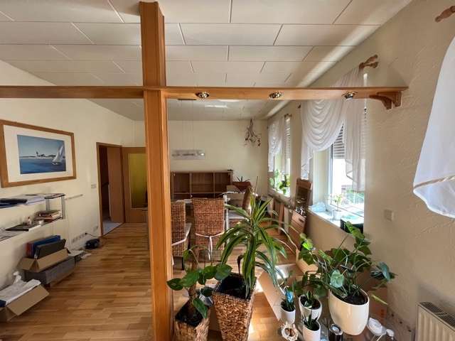 Bezugsfreies Reihenmittelhaus mit großem Garten für die ganze Familie ! 7 zimmer