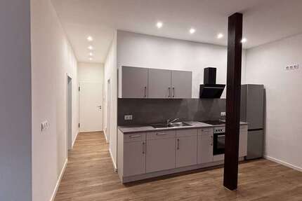 Wohnung zum Mieten in Halle (Saale) 700 € 75 m² 3 zimmer