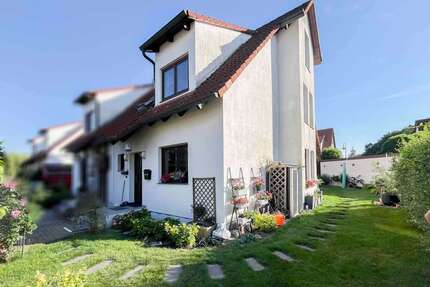 Haus Leuna - 4 Zimmer, 127 m&sup2;, 288.000&euro; | Angebot:27351124