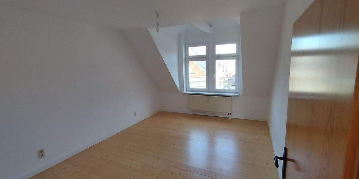 Etagenwohnung Leipzig Altlindenau - 2 Zimmer, 68 m&sup2;, 721&euro; | Angebot:25835264