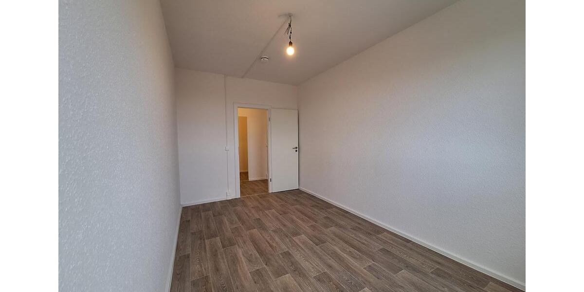 Erdgeschoßwohnung Leipzig West - 5 Zimmer, 109 m&sup2;, 929&euro; | Angebot:25648122