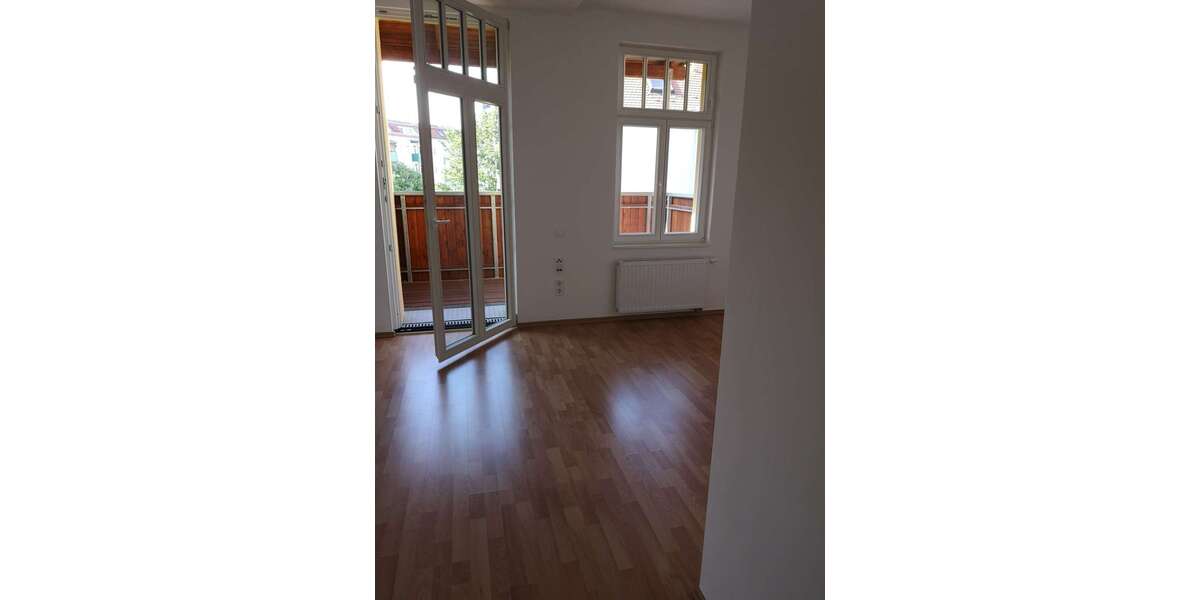 Wohnung zum Mieten in Leipzig 355 € 39.21 m² 1 zimmer