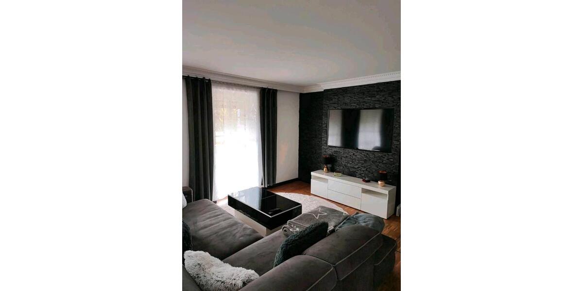 Doppelhaushälfte Pegau - 4 Zimmer, 111 m&sup2;, 320.000&euro; | Angebot:27095361