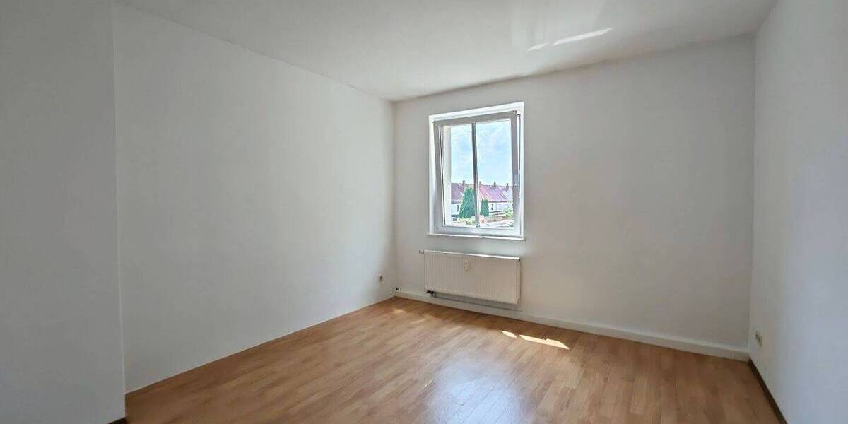Etagenwohnung Kitzscher - 4 Zimmer, 74 m&sup2;, 460&euro; | Angebot:26291209