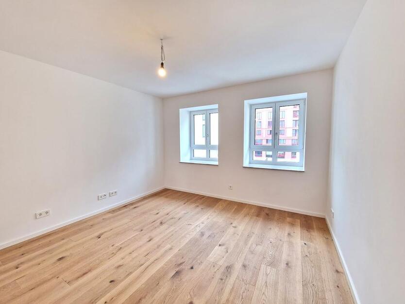 *Cityliving mit Charakter: Neubauwohnung in historischem Gebäude* 4-Zimmer-Wohnung mit 2 Balkonen 4 zimmer