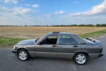 Mercedes-Benz 190 150.100 km 7.900 &euro; Leipzig 04158