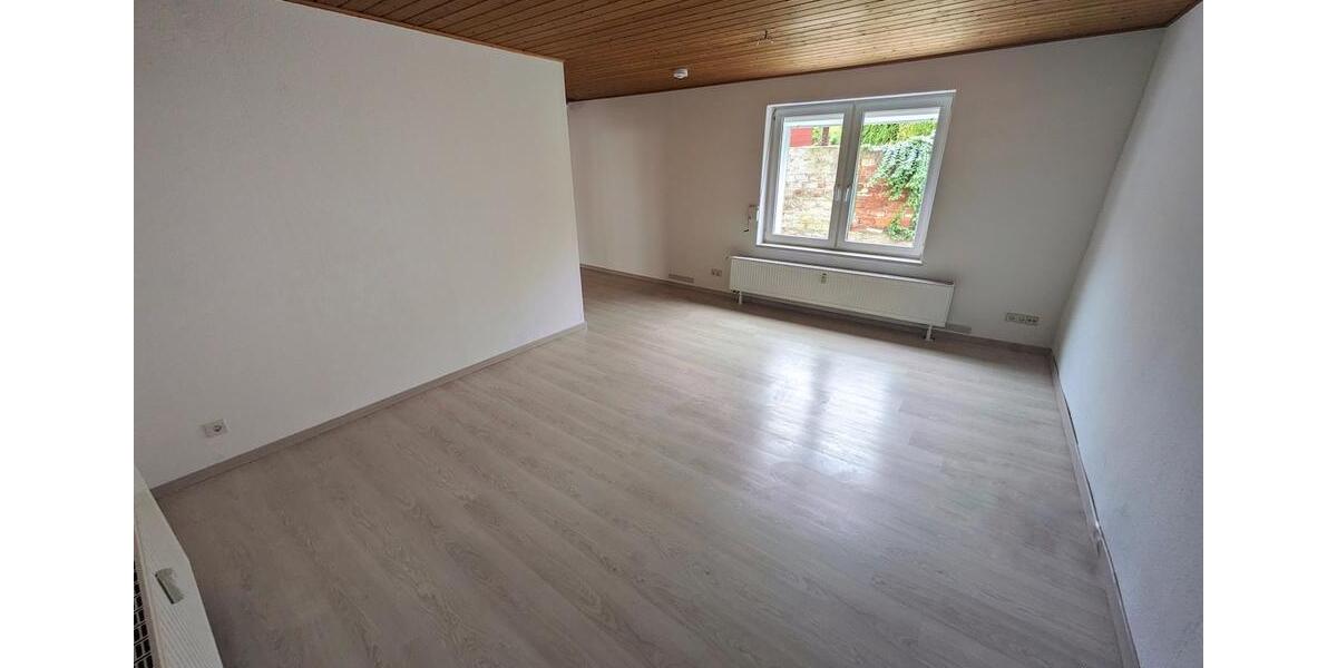 Erdgeschoßwohnung Eilenburg - 4 Zimmer, 104 m&sup2;, 572&euro; | Angebot:26404370