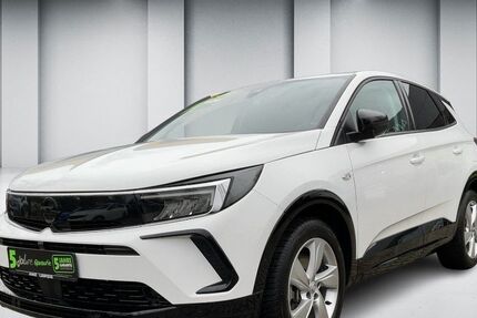 Opel Grandland (X) 24.700 km 22.990 &euro; Leipzig 04179