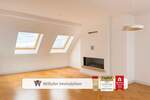 Frei werdend im Zentrum! Kamin | Lift | Loggia | Bad en suite + Gäste-WC | 2015 hochwertig saniert 2 zimmer