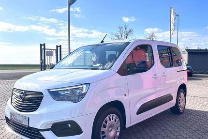 Opel Combo 44.789 km 17.999 &euro; Kabelsketal/OT Großkugel 06184