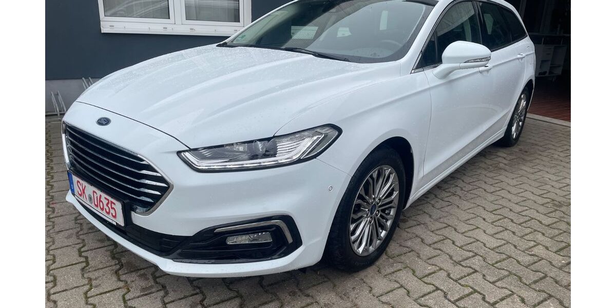 Ford Mondeo 55.998 km 21.799 &euro; Leuna 06237