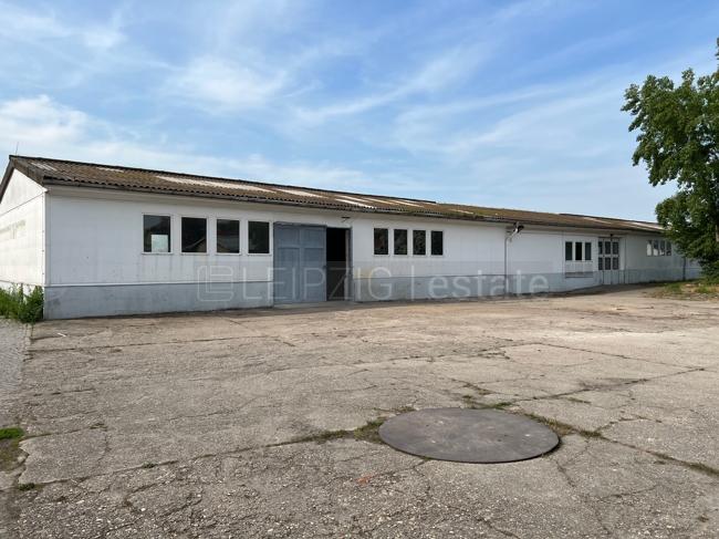 520qm Lagerfläche, zentral im Ballungsraum HalleLeipzig, zur BAB9 gelegen zimmer