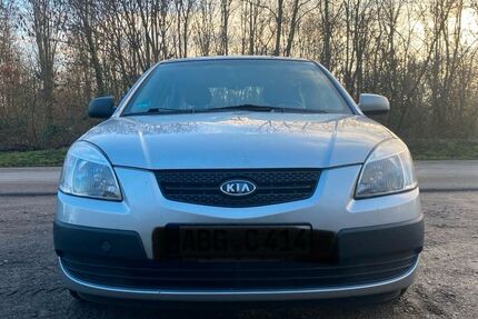 Kia Rio 155.000 km 1.600 € Markkleeberg 04416